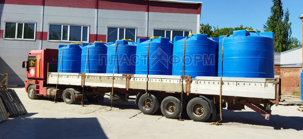 Цилиндрические емкости из пищевого пластика в Москве от производителя